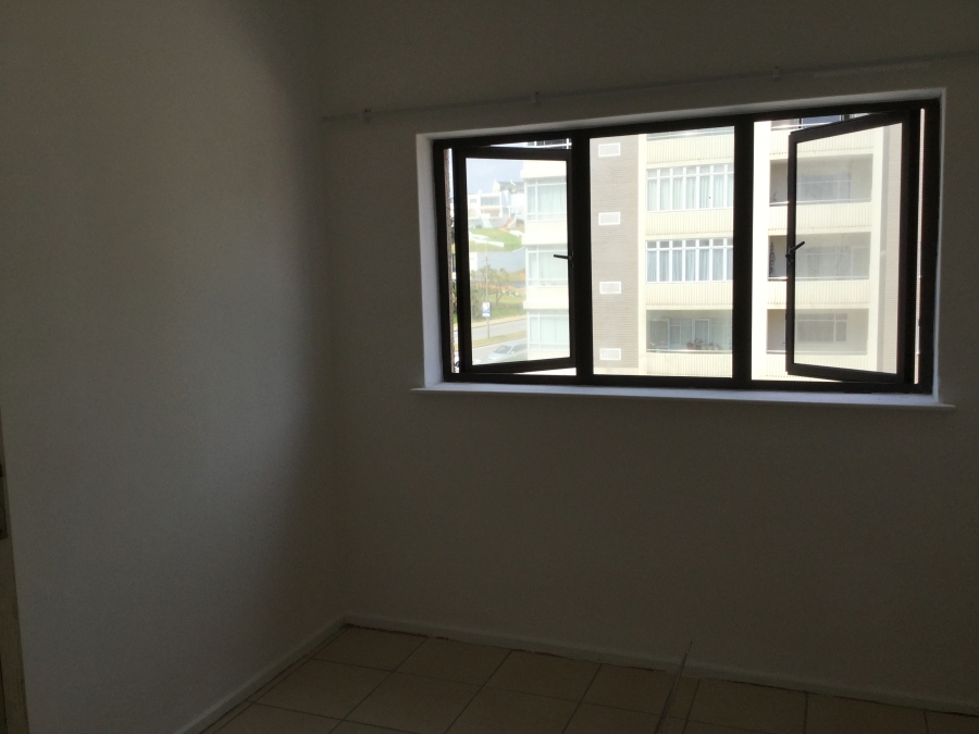 2 Bedroom Property for Sale in Summerstrand Eastern Cape